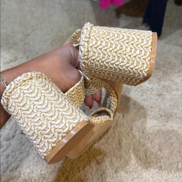 Lucy Block Heel Sandals - Picture 12 of 13